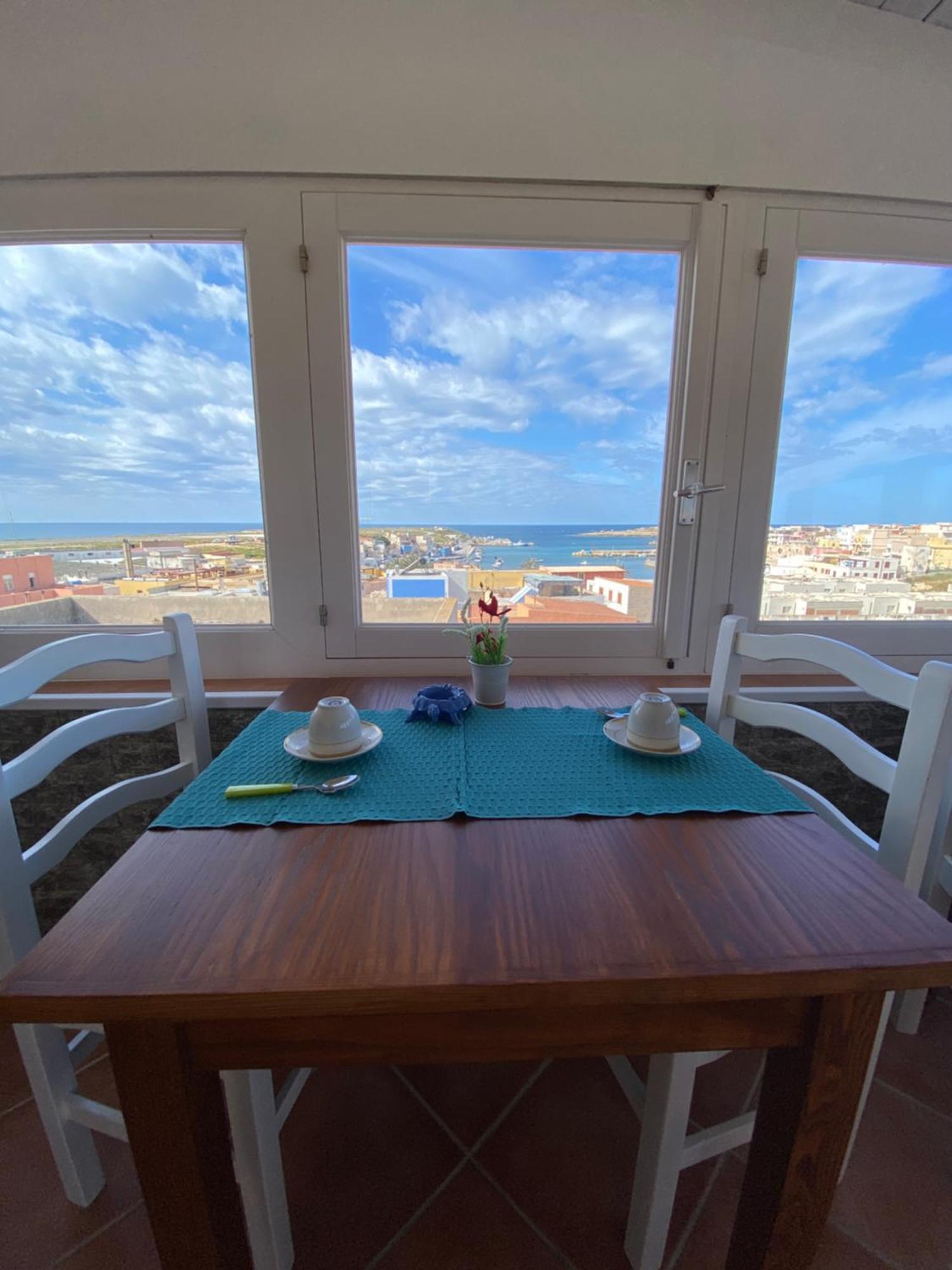 L'Olimpo Sul Mare Bed & Breakfast Lampedusa Eksteriør bilde